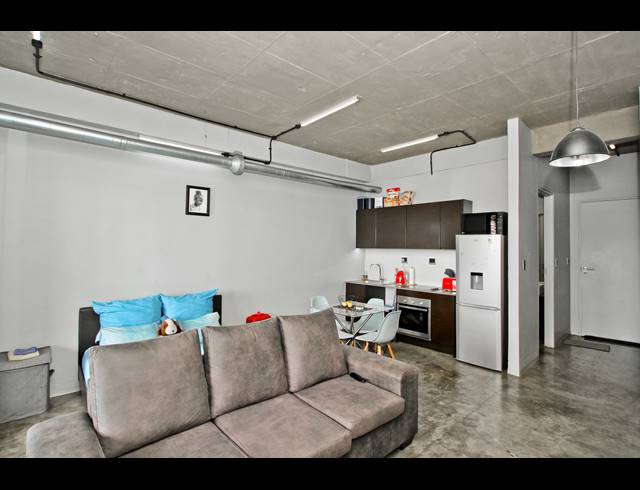 0.5 BEDROOM APARTMENT FOR SALE IN MABONENG